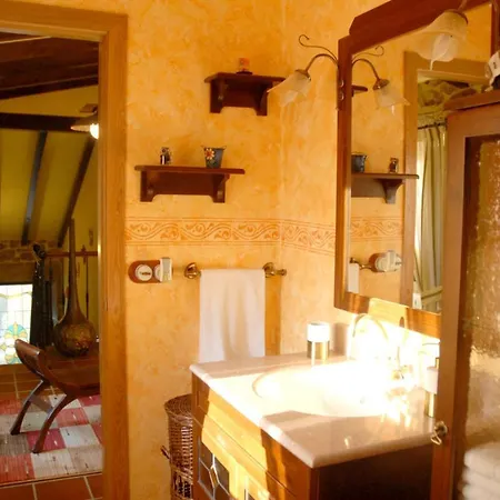 Elegant House In With Pool Tatil Evi *