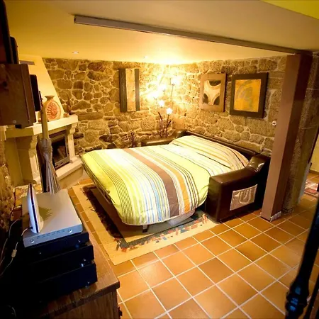 Tatil Evi Elegant House In With Pool Cuntis