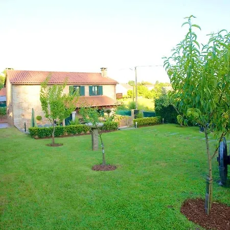 Elegant House In With Pool Tatil Evi