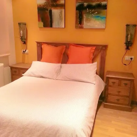 Elegant House In With Pool Tatil Evi *