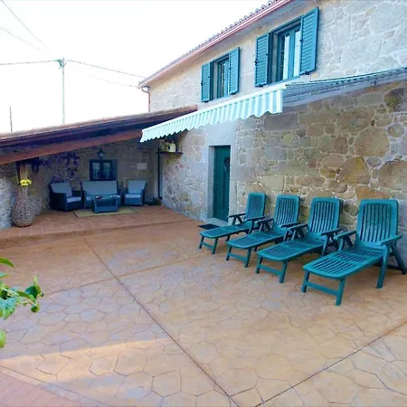 Elegant House In With Pool * Cuntis